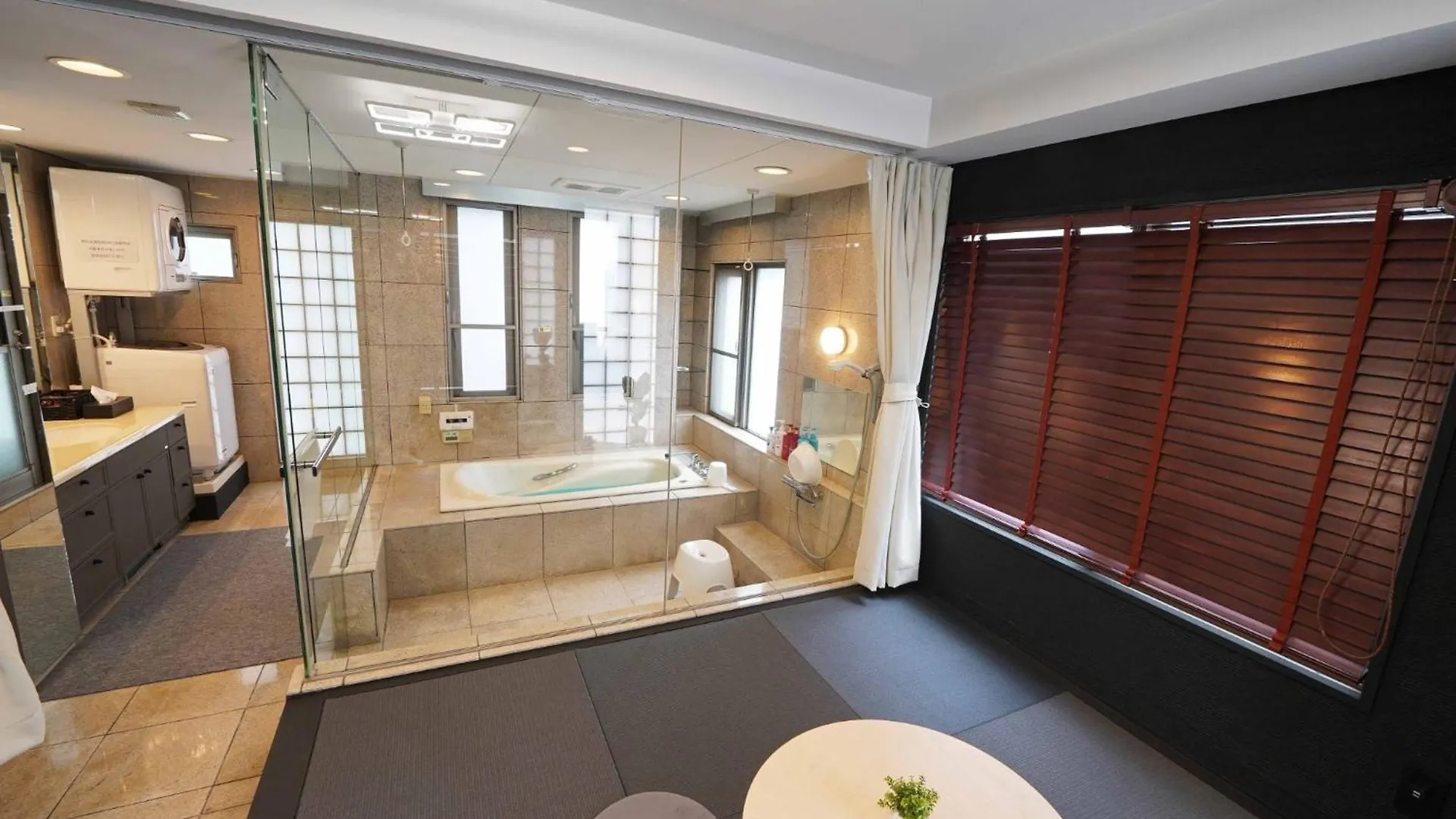 Hotel Ryoma The Tower - Vacation Stay 12892 Tokio Japón